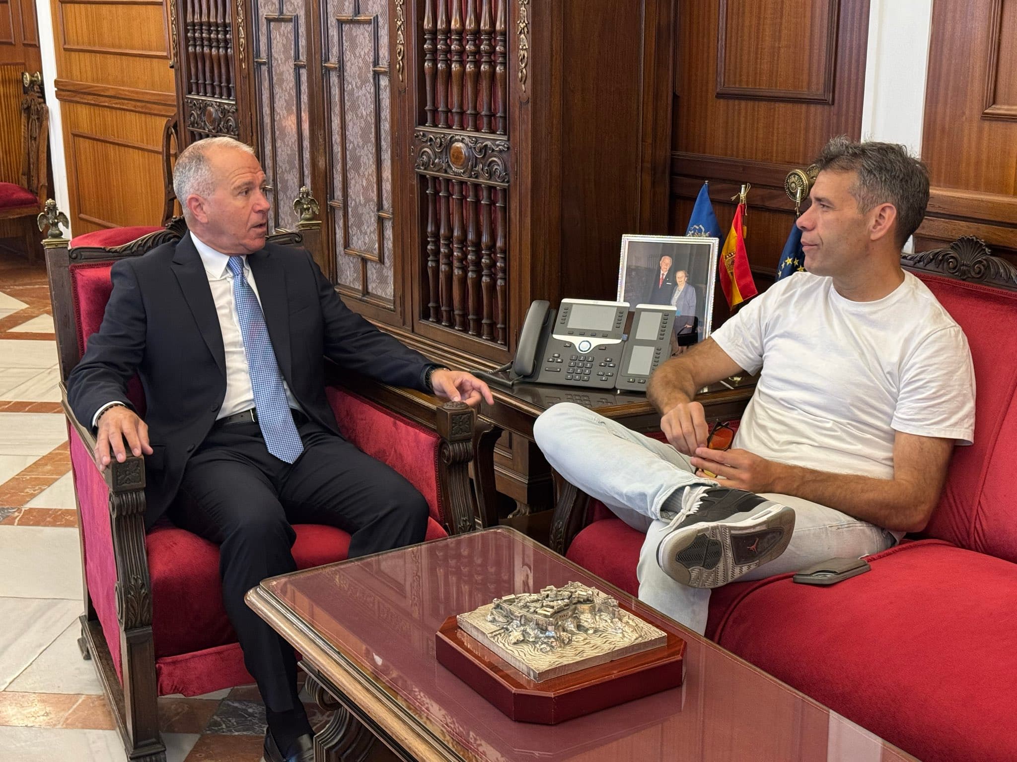 Rubén Amón presenta su libro sobre Morante de la Puebla en Melilla